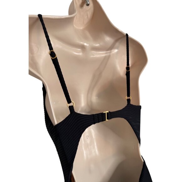 L * Space Kyslee One Piece Size Small Black Swimsuit Adjustable Straps NWT Textu - Picture 8 of 9